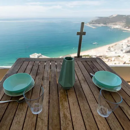 Apartment Turquoise Turtle - With Seaview And A/c Sesimbra